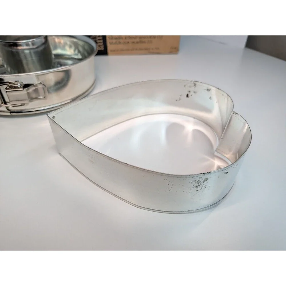 Pampered Chef Springform Pan Set 1540 Ring Tube Heart Insert Box Missing Base
